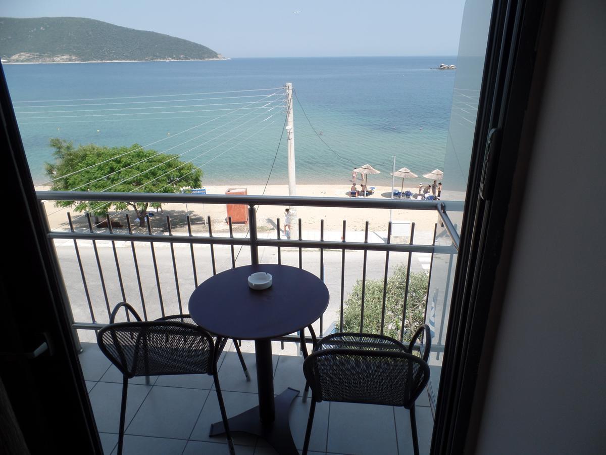Plage Hotel Неа-Перамос Экстерьер фото